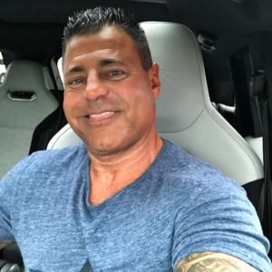 Meet your Posher, Sam